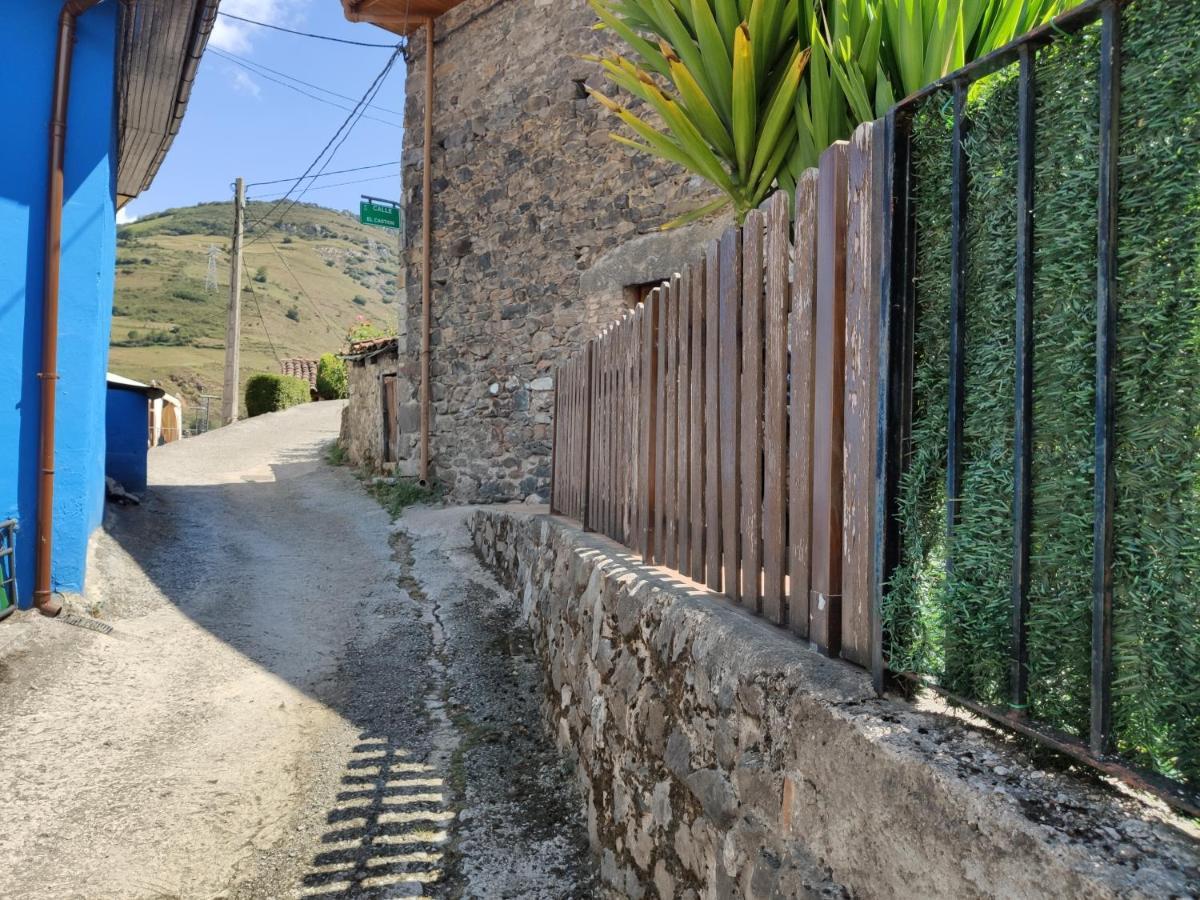 Casa Fuente El Vache Villa Campomanes Luaran gambar